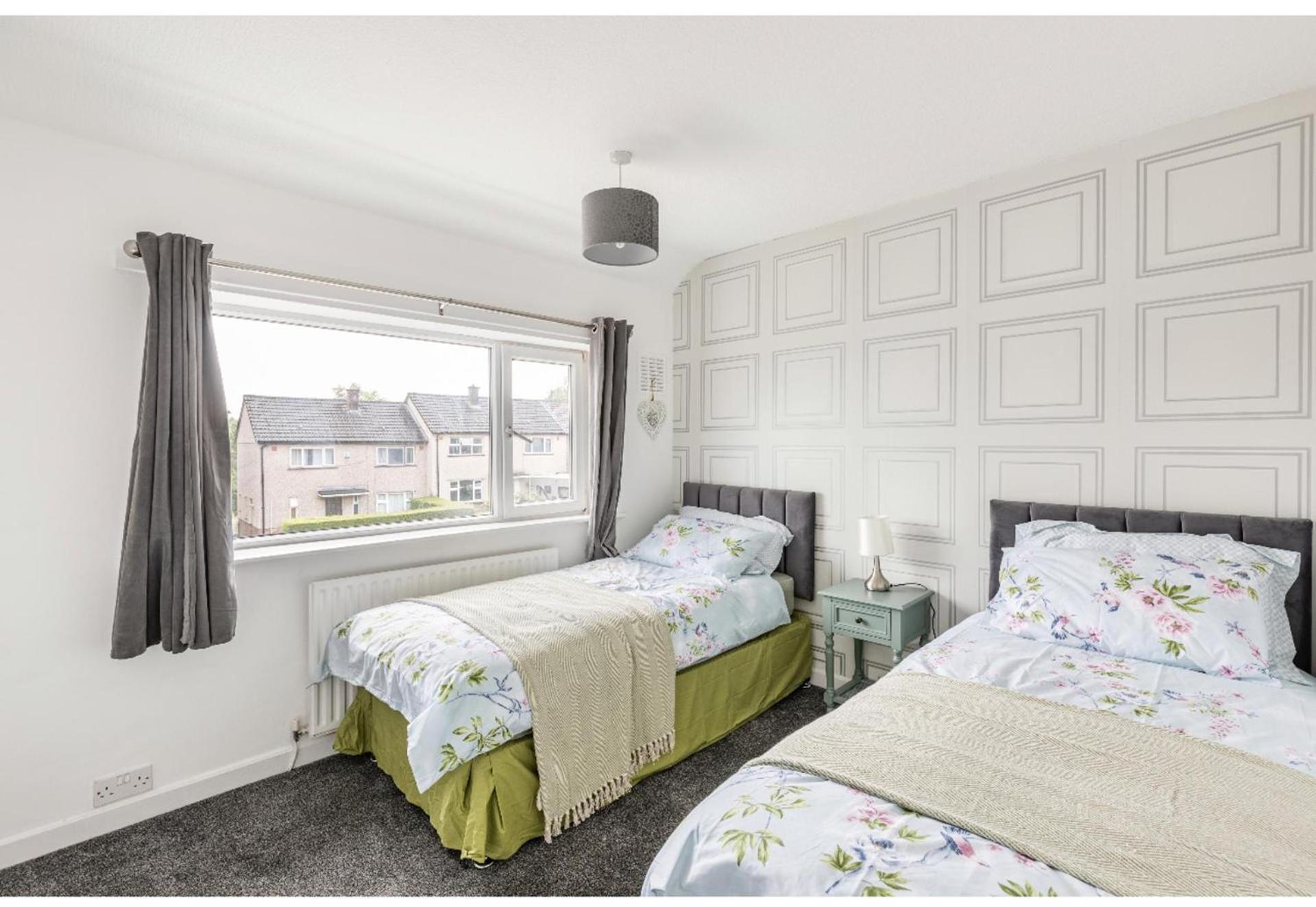 Come & Unwind In Charming 5 Bed House In Blackburn Blackburn  Eksteriør bilde