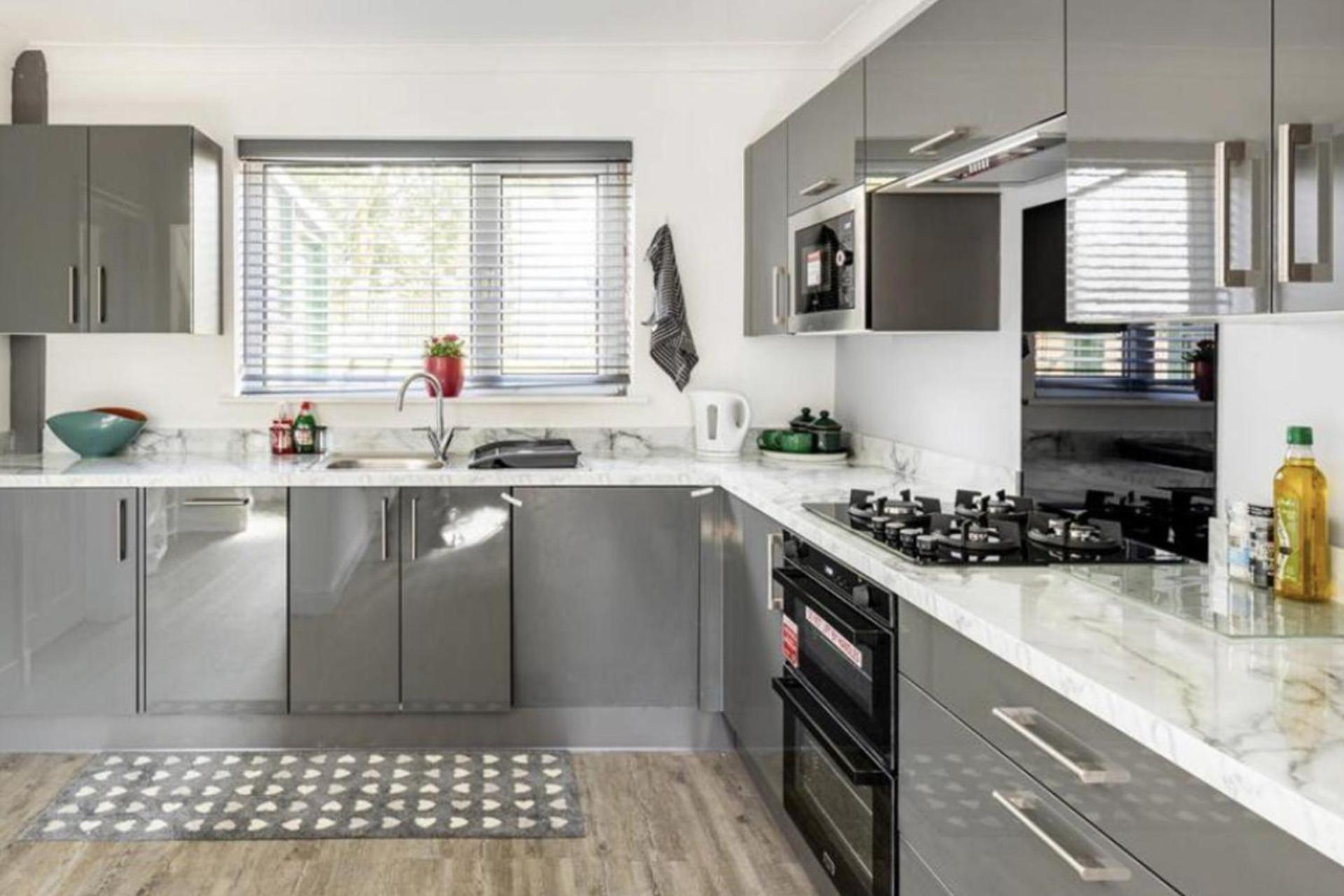 Come & Unwind In Charming 5 Bed House In Blackburn Blackburn  Eksteriør bilde