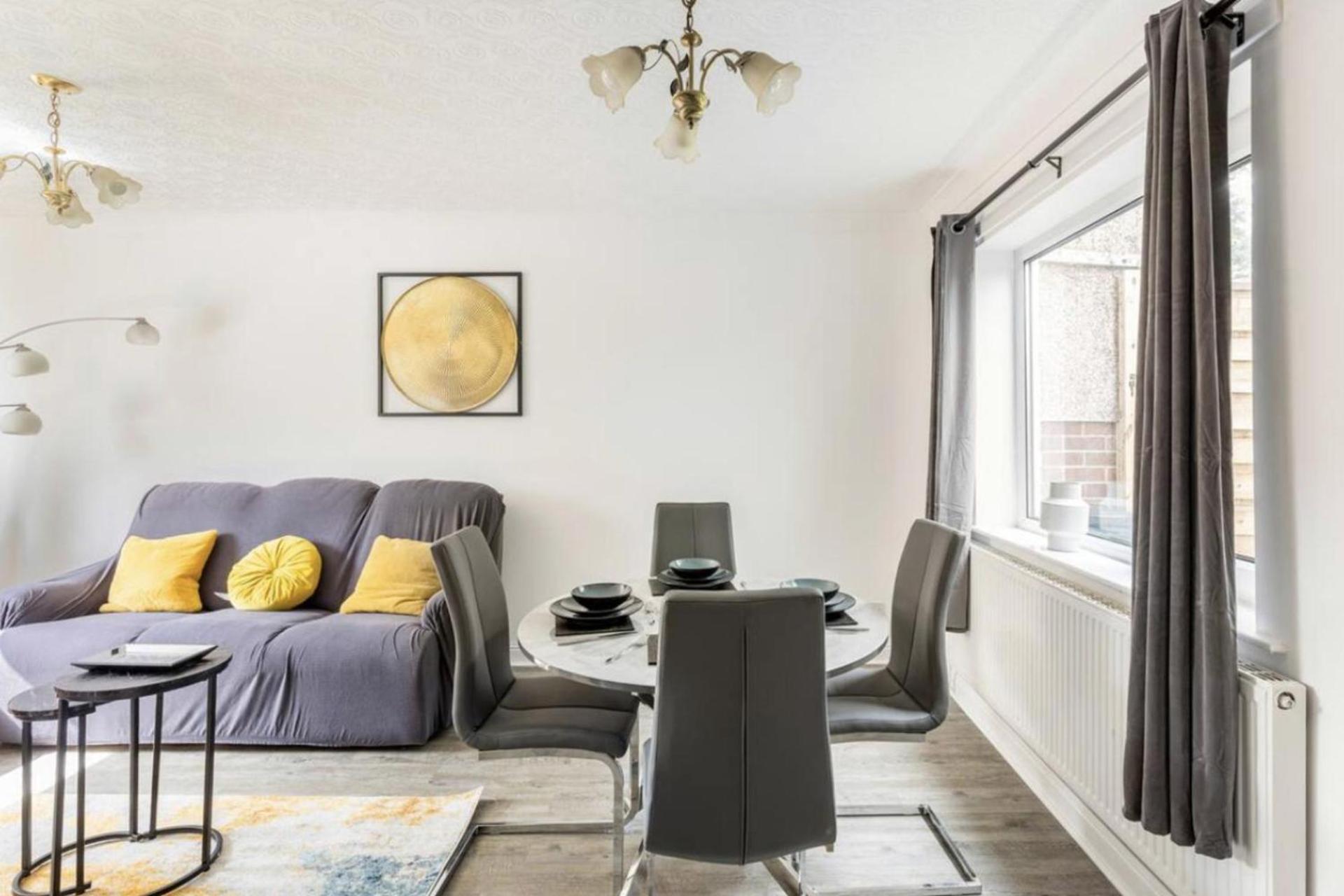 Come & Unwind In Charming 5 Bed House In Blackburn Blackburn  Eksteriør bilde