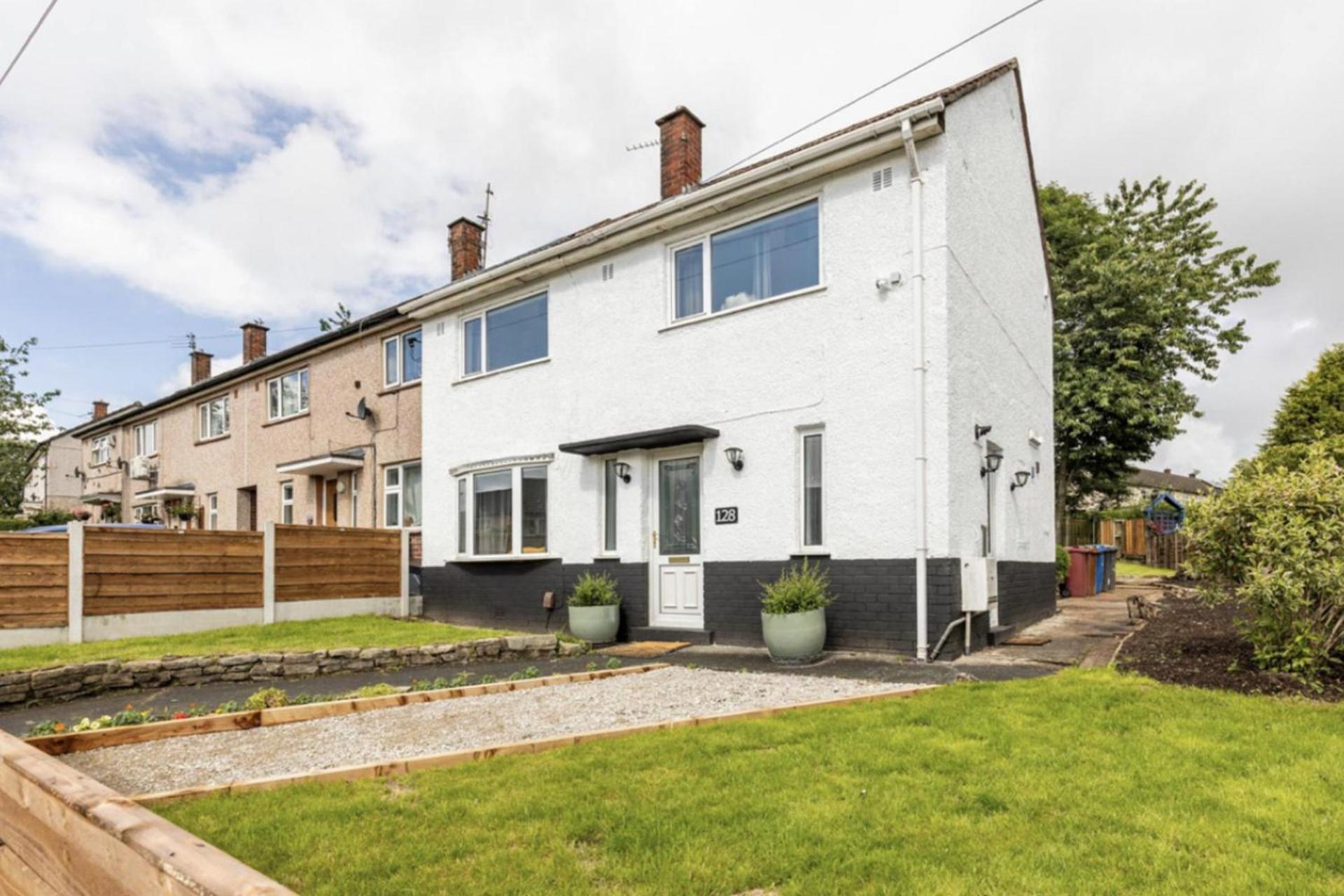 Come & Unwind In Charming 5 Bed House In Blackburn Blackburn  Eksteriør bilde